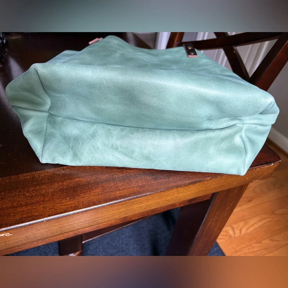 Portland Leather Medium Cucumber Tote - Picture 3 of 5